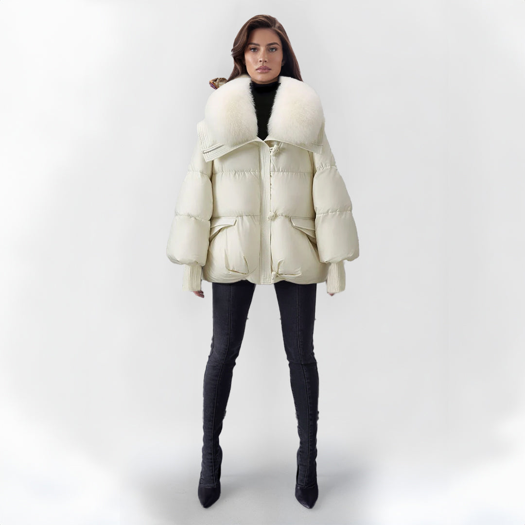Yasmina® | De stijlvolle kunstherfstjas