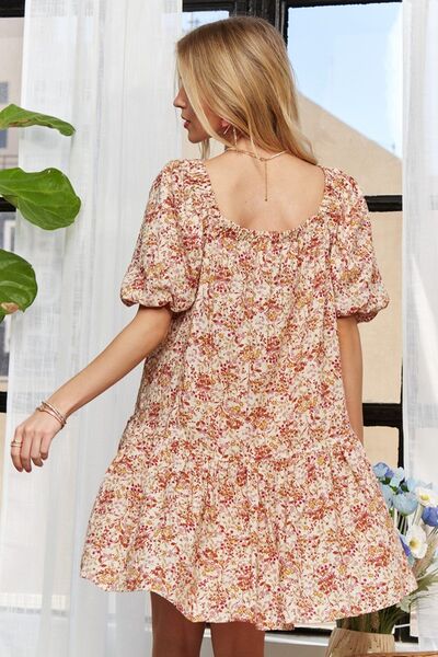 Yasmina® | Jurk met bloemenprint, vierkante halslijn en pofmouwen