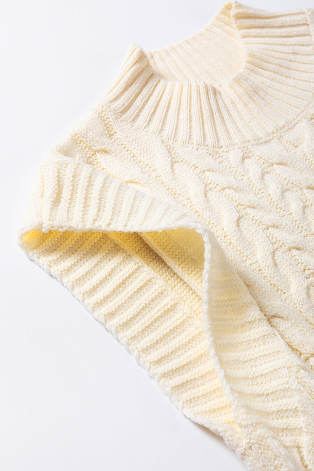 Thea® | Kabelgebreide coltrui