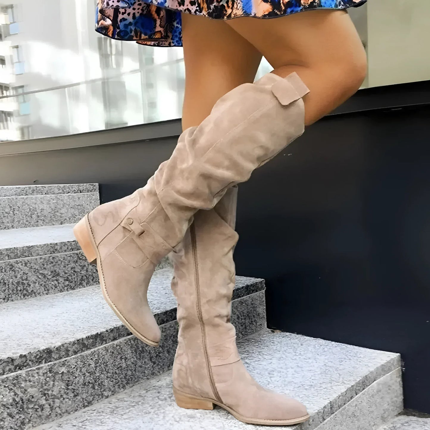 Yesenia® | Modieuze en ondersteunende orthopedische laarzen.
