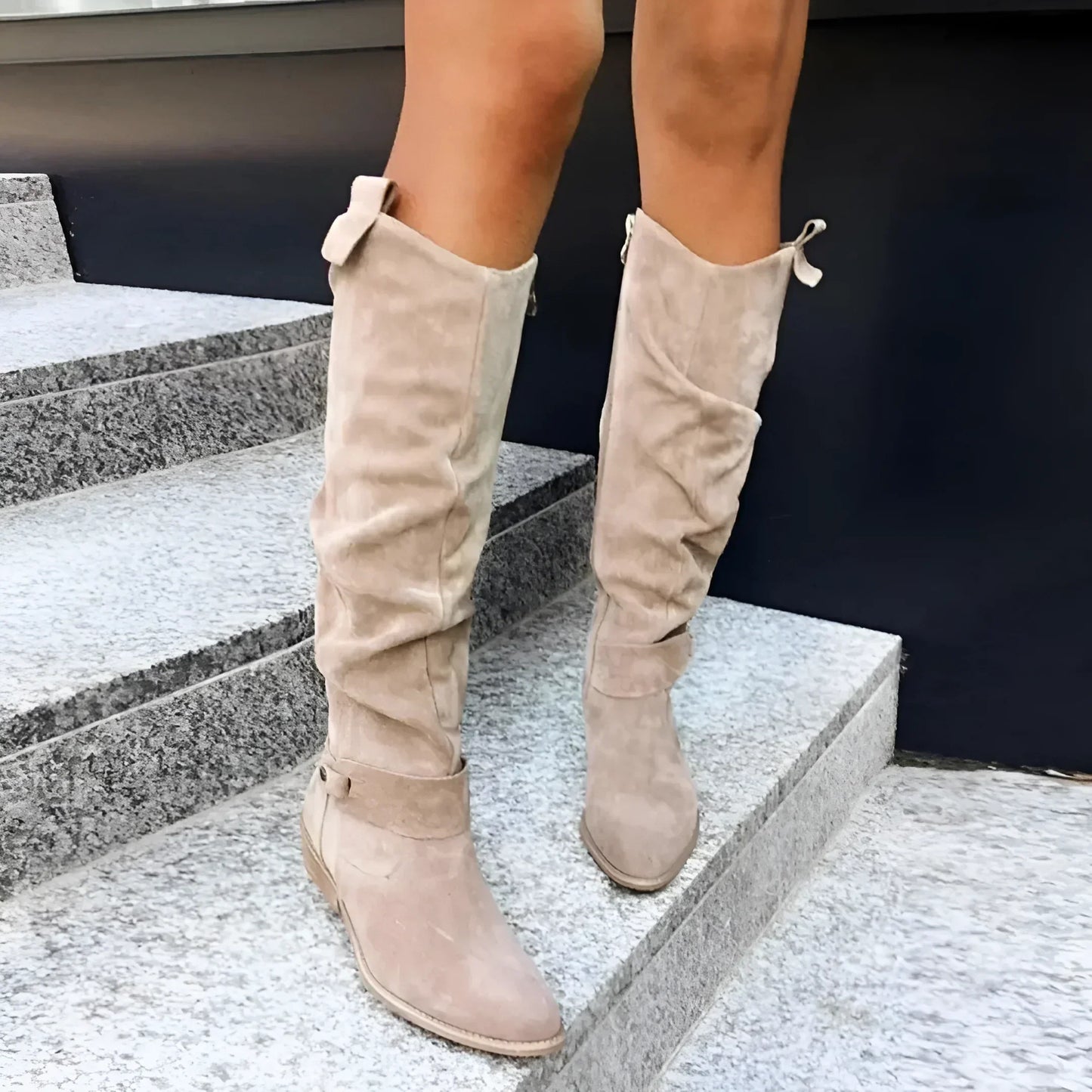 Yesenia® | Modieuze en ondersteunende orthopedische laarzen.