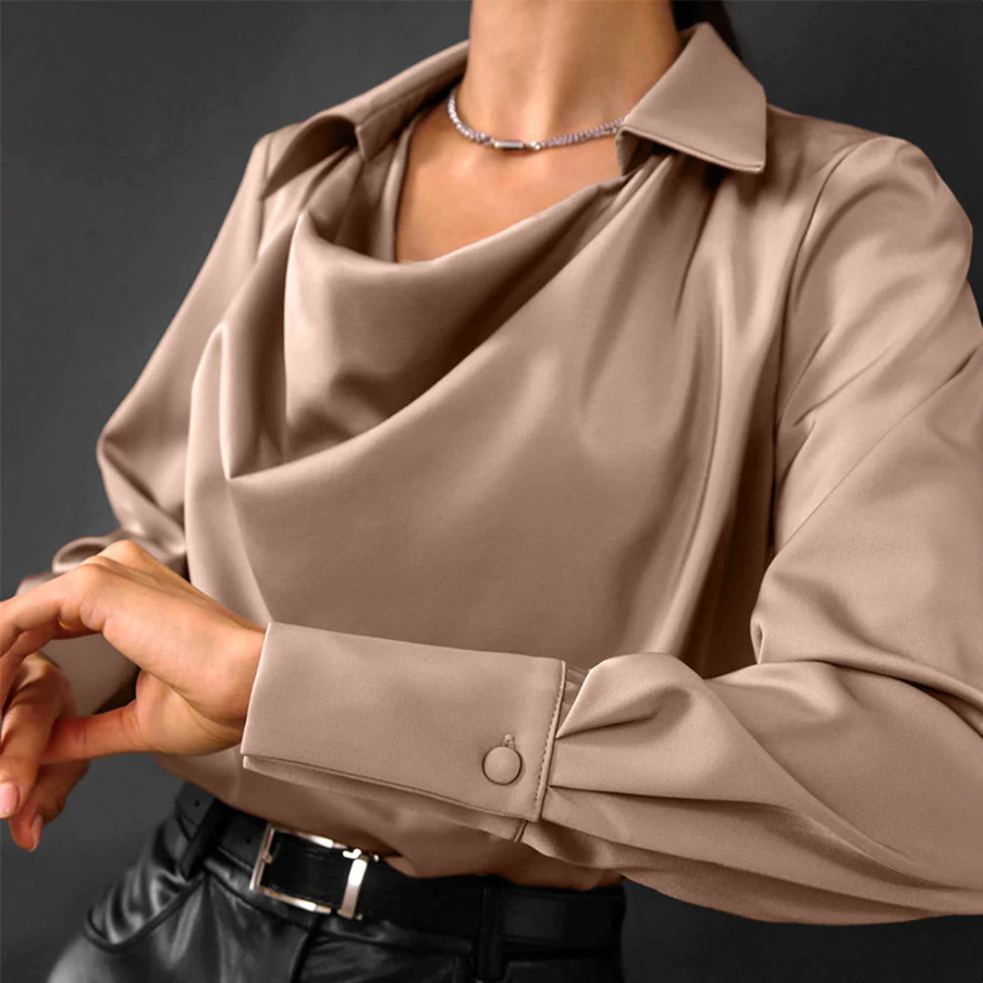 Yesica® | Luxe zijden blouse met gedrapeerde halslijn