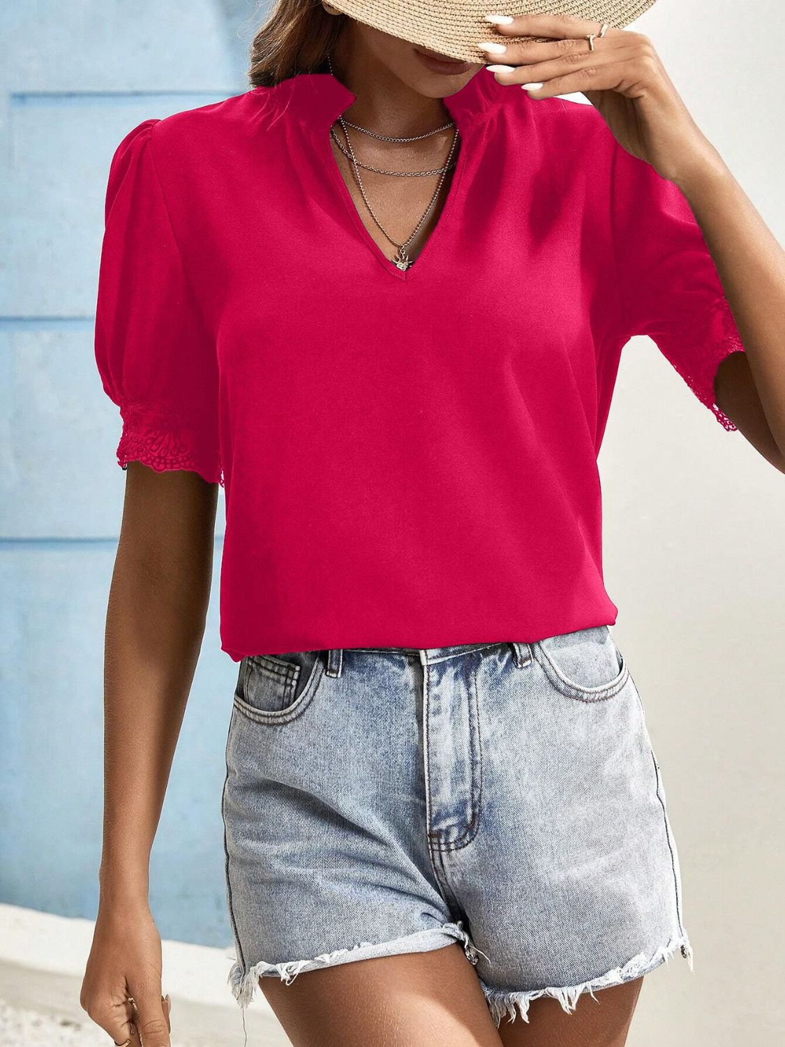 Ursula® | Top met korte mouwen en ingekerfd kantdetail