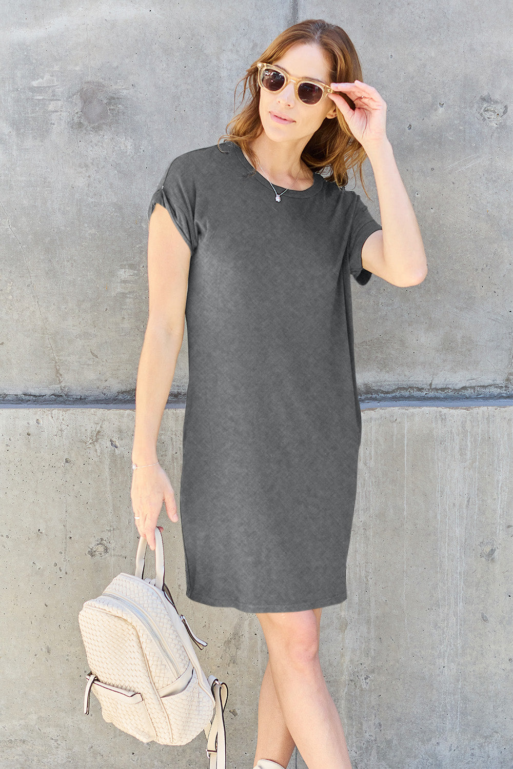 Yesica® | Basic Bae jurk met ronde hals, korte mouwen en zakken