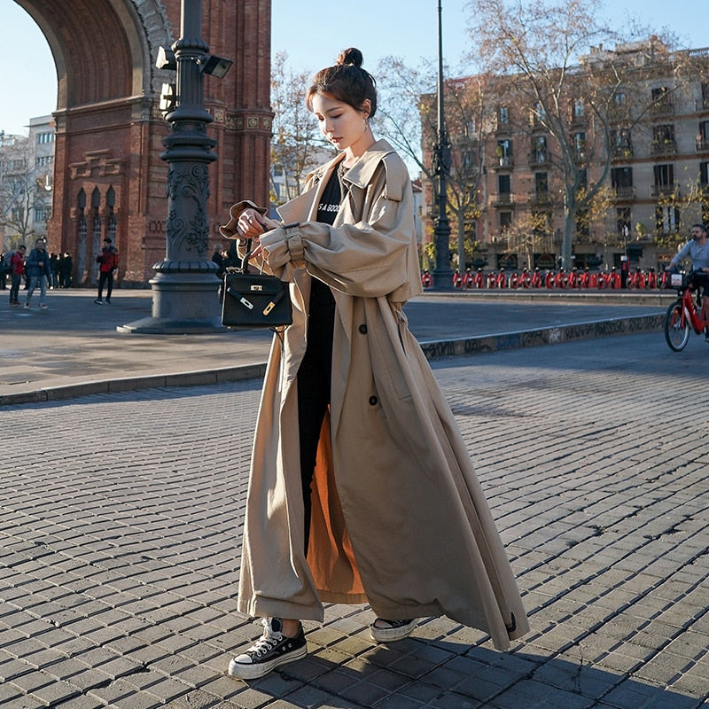 Valentina® | Elegante trenchcoat met losse pasvorm