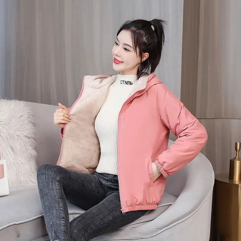Zoë® | Gezellig fleece windjack met capuchon.