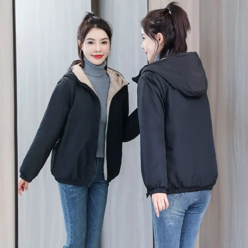 Zoë® | Gezellig fleece windjack met capuchon.