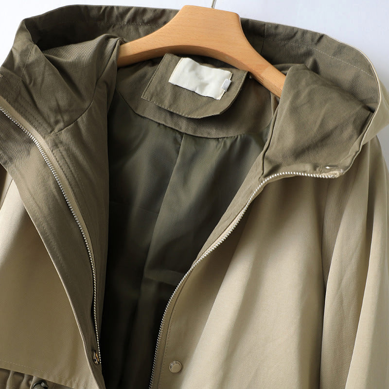 Zoe® | Trenchcoat met capuchon, trekkoord en raglanmouwen