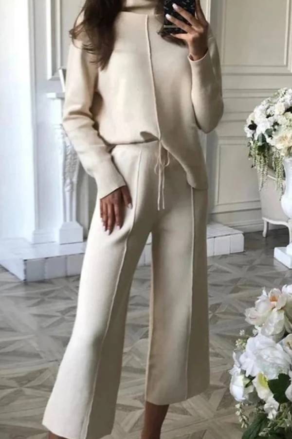Thee® | Casual tweedelige pakken met gebreide broek met wijde pijpen en hoge hals