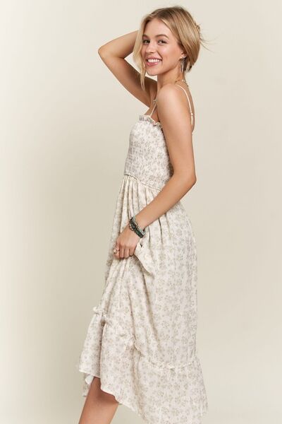 Valentina® | Gesmokte cami-jurk met bloemenprint en ruches aan de zoom