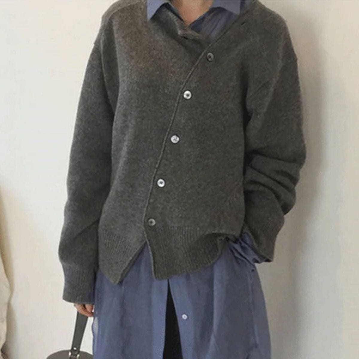 Yasmin® | Comfortabele cashmere jas met knoopdetails