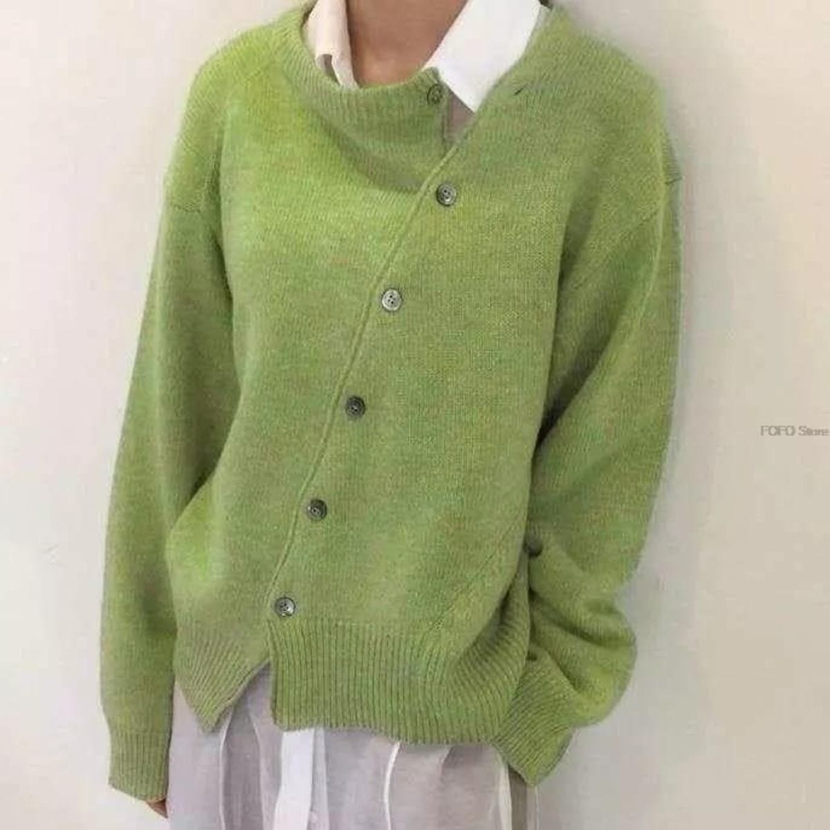 Yasmin® | Comfortabele cashmere jas met knoopdetails