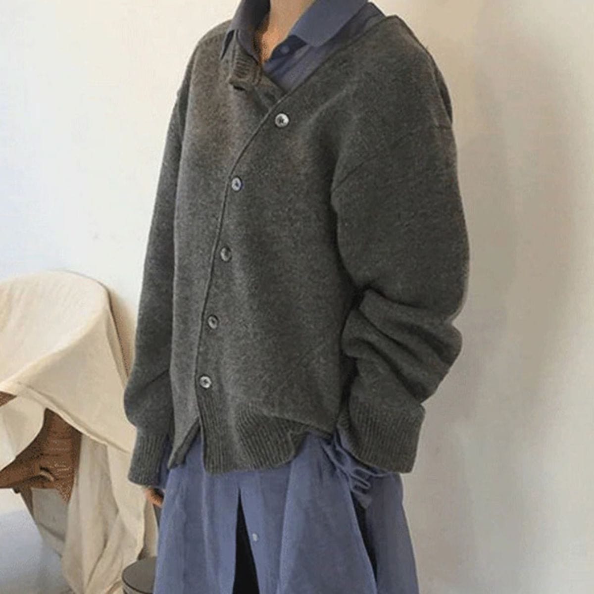 Yasmin® | Comfortabele cashmere jas met knoopdetails