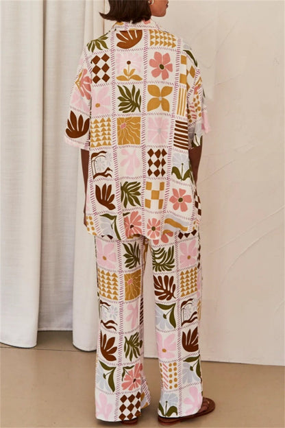 Valentina® | Casual tweedelig pak met bloemenprint, basic omslagkraag, korte mouwen