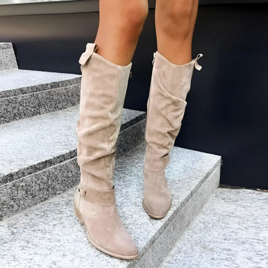 Yesenia® | Modieuze en ondersteunende orthopedische laarzen.
