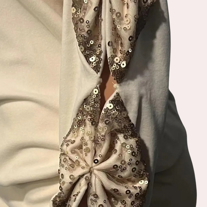 Uma® | Chique top voor dames met een rij naaldvormige steentjes