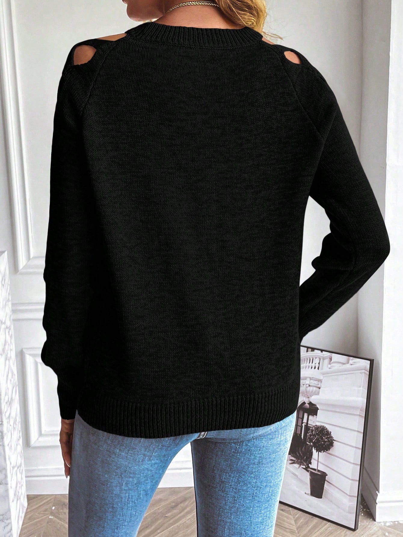 Thalia® | Eenvoudig zwart shirt met lange mouwen