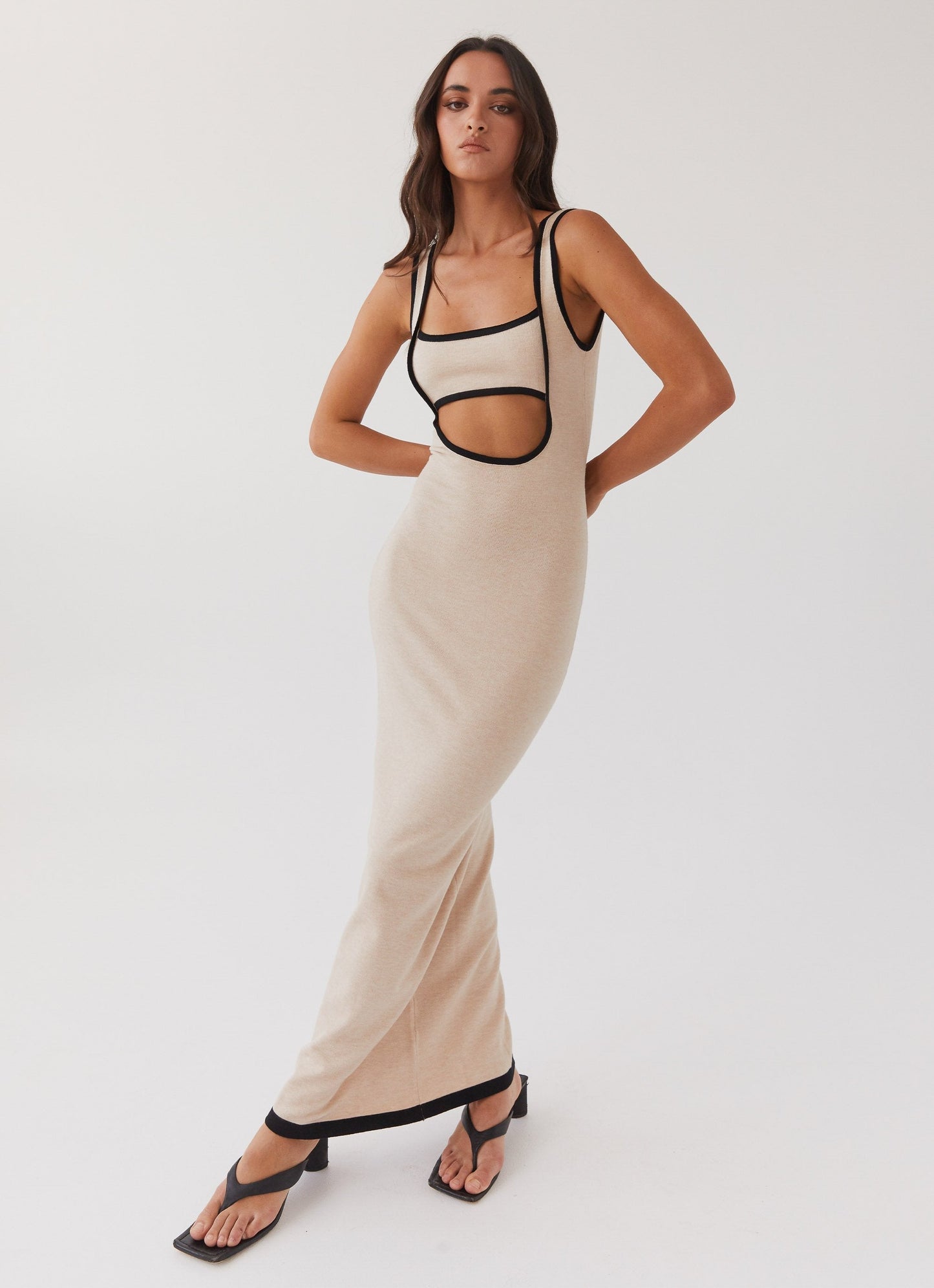 Zulema® | Holle lange jurk van wollen bandjes