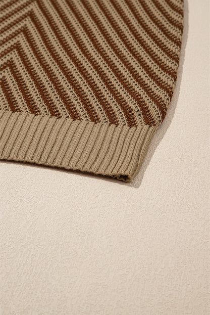 Violet® | Gestreept vest met contrasterende V-hals