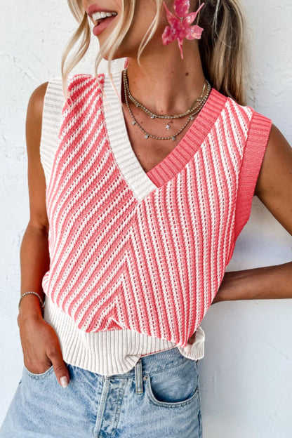 Violet® | Gestreept vest met contrasterende V-hals