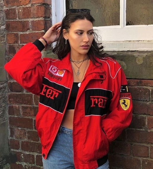 Ursula® | Rode Ferrari-jas